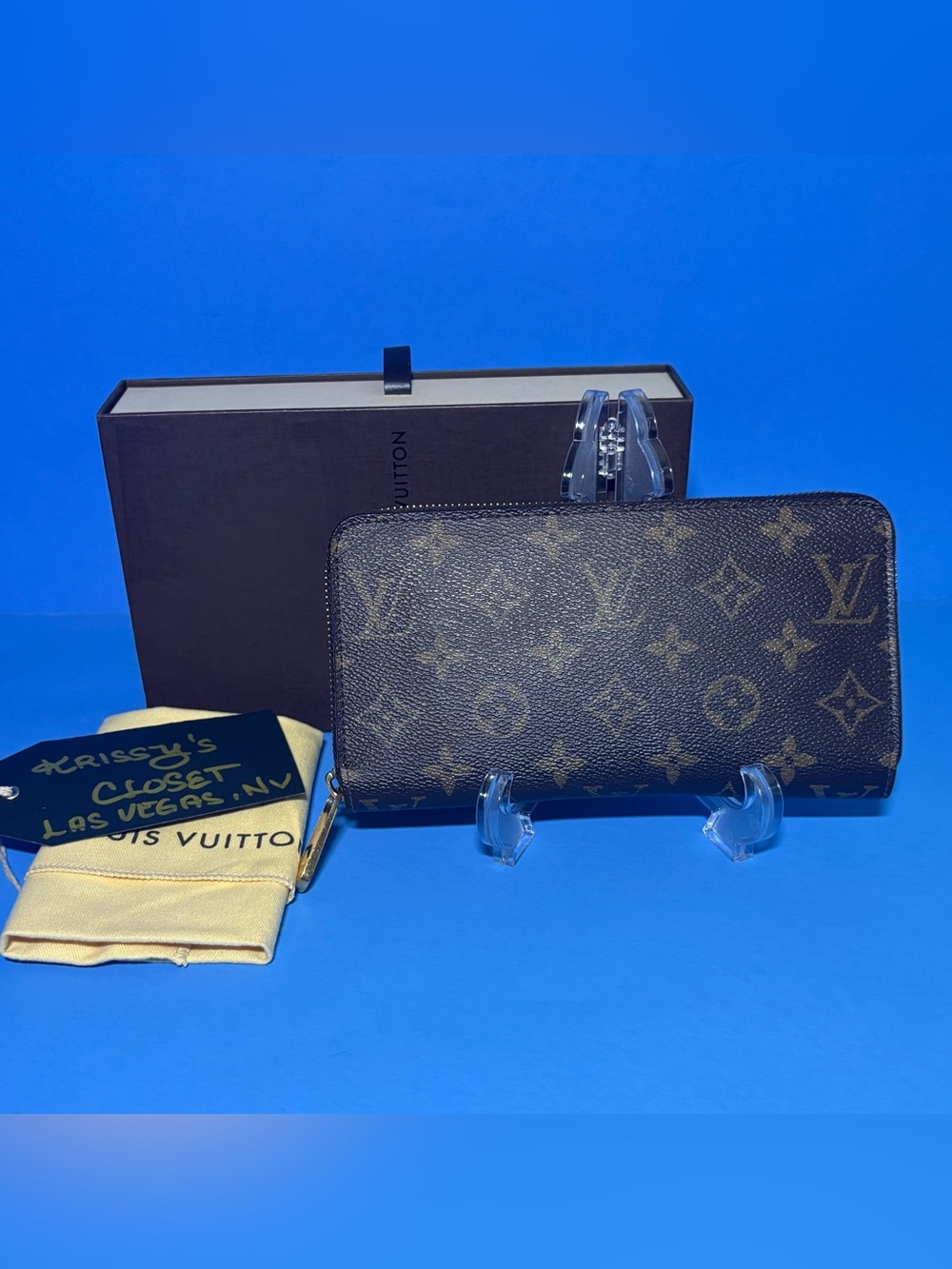 💜 Louis Vuitton Monogram Full Size Zippy Wallet 002